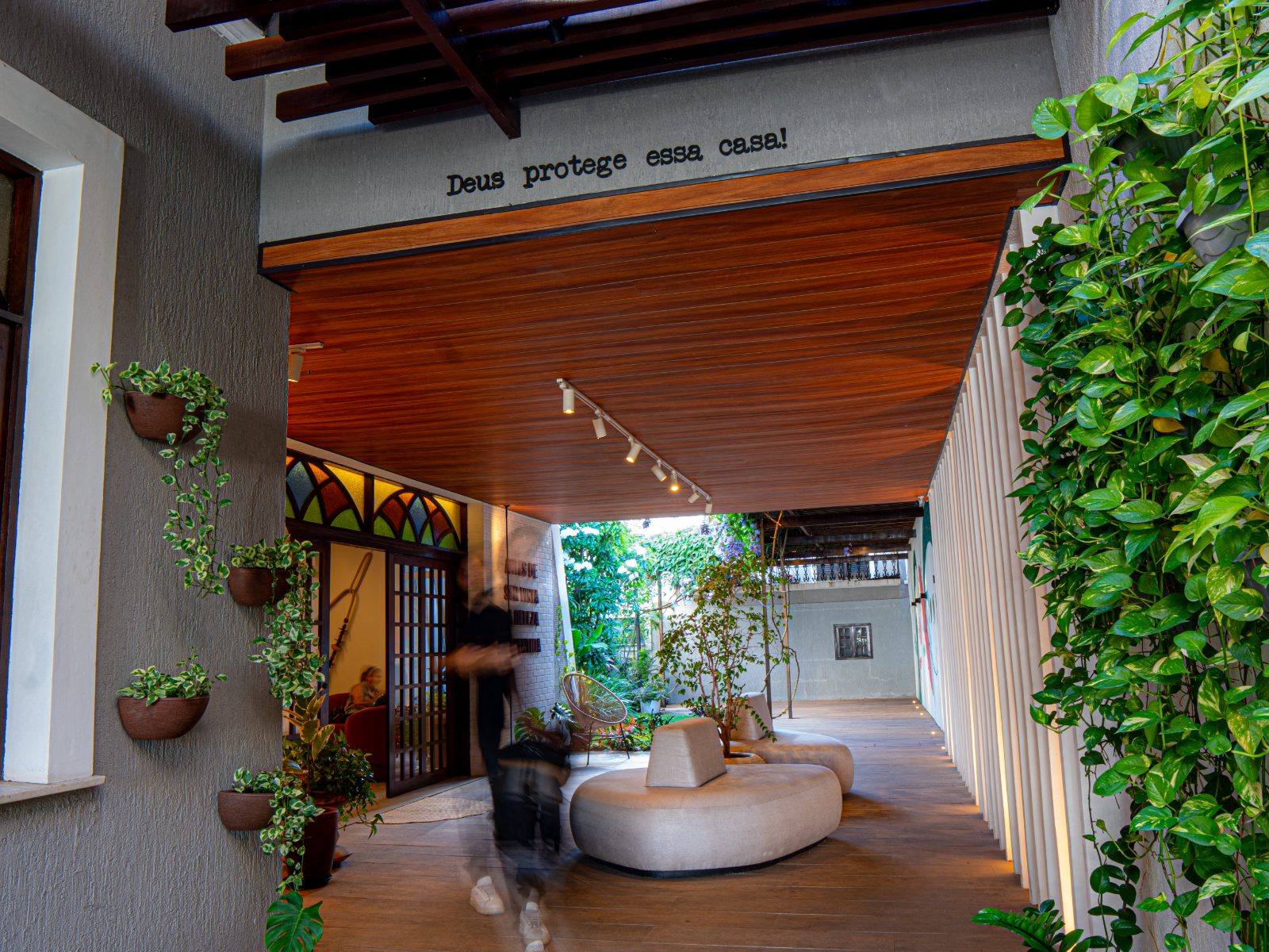 Vy'a Concept Clinic — entrada